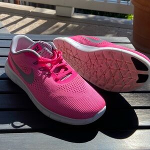Nike Pink and White Athletic Shoes with Breathable Mesh